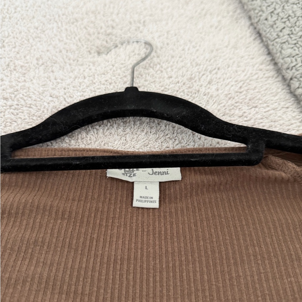 Jenni Brown Ribbed Top - Picture 3 of 4